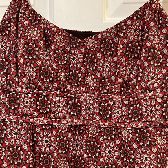 Ann Taylor Loft patterned chiffon babydoll top - Picture 2 of 5